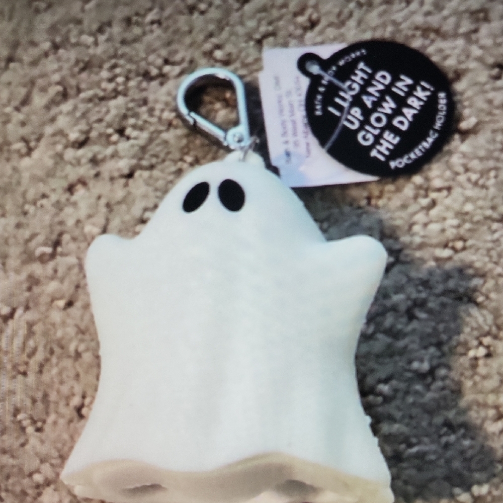 Bath & Body Works Kight Up Ghost Pocket Sanitizer Holder Keychain